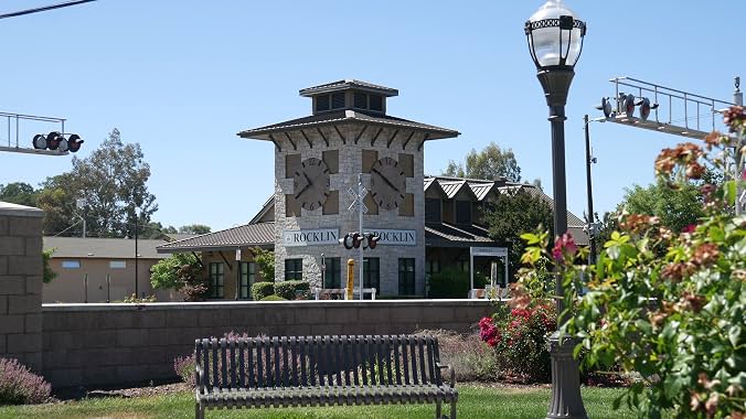 LugaTv | Watch California Life seasons 1 - 4 for free online